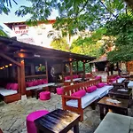 Pansion Oscar Summer Garden 3*
