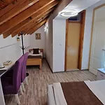 Pansion Oscar Summer Garden Vendégház Mostar