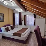 Vendégház Pansion Oscar Summer Garden 3*