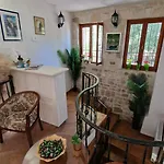 Vendégház Pansion Oscar Summer Garden 3*
