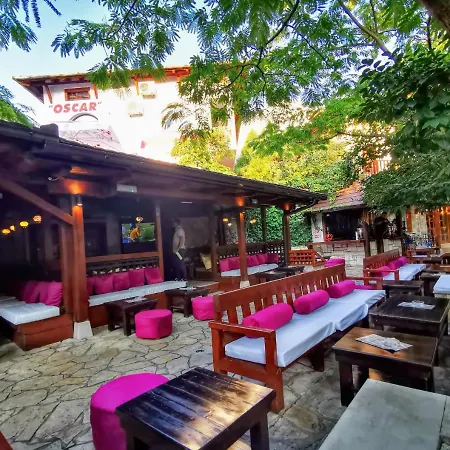Pansion Oscar Summer Garden 3*