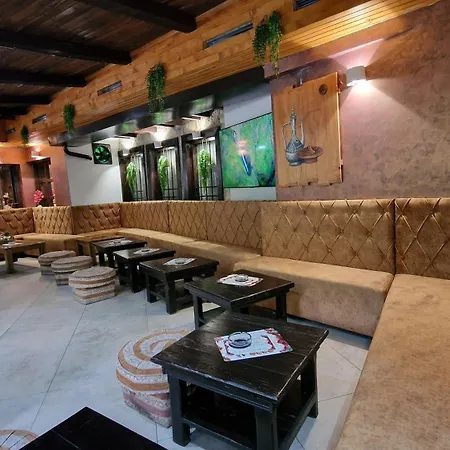 Pansion Oscar Summer Garden Mostar