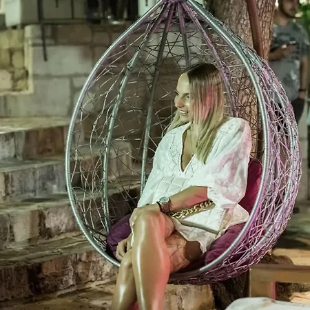 Pansion Oscar Summer Garden Πανσιόν Μόσταρ