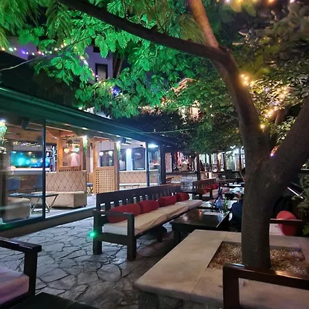 Pansion Oscar Summer Garden 3* Μόσταρ